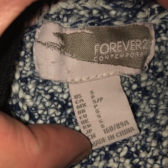 Turtle neck wool dress - Picture 8 of 8